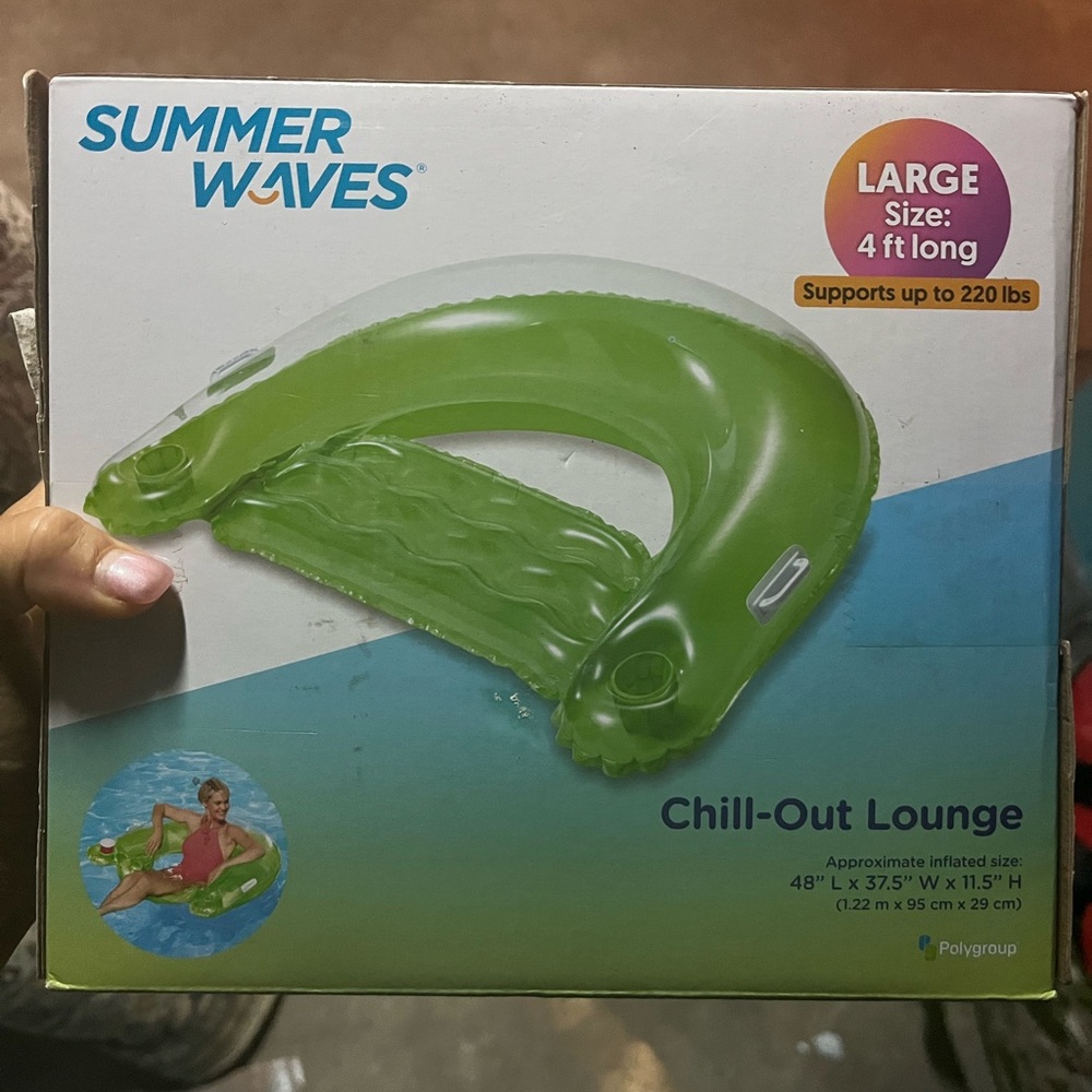 Summer wave inflatable pool lounge chair